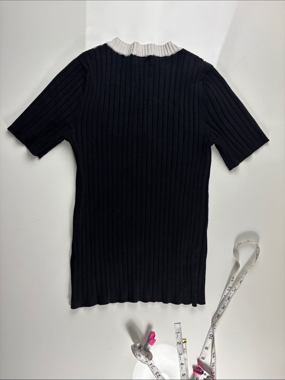 Karl Lagerfeld V-neck Top w/ Branded Tape sleeves - Picture 3 of 3